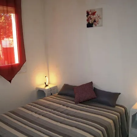 Daire Lara 2 - T2 Balcon Piscine Lit Double & Clic-clac Parking Pres Du Centre-port Et Ile Loisirs *