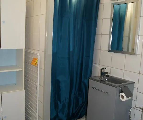 Appartamento Les Locations De Lara Ii - T2 Lit Double&clic-clac Balcon Piscine Parking Privatif