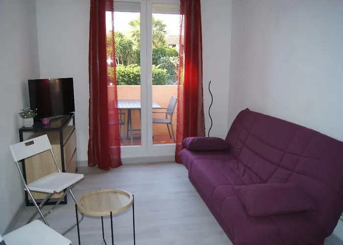 Les Locations De Lara Ii - T2 Lit Double&clic-clac Balcon Piscine Parking Privatif Appartamento *